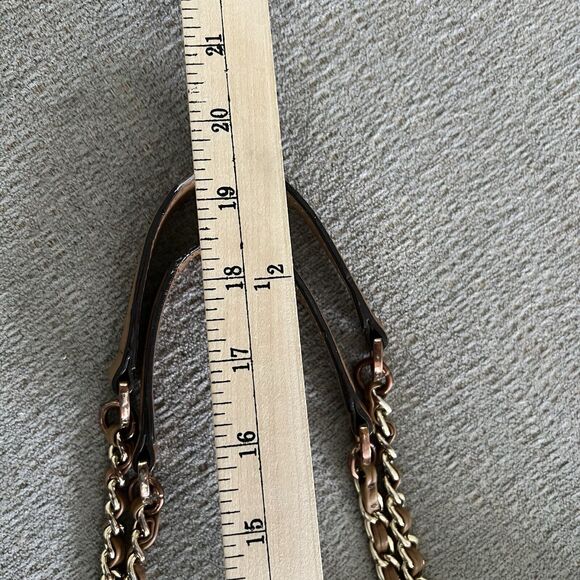 Tory Burch Marion East-West Tote in Royal Tan Pebbled Leather Gold Link Handle - Picture 10 of 12